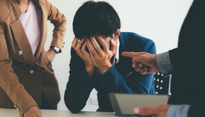 Do Managers get in Trouble When Employees Quit